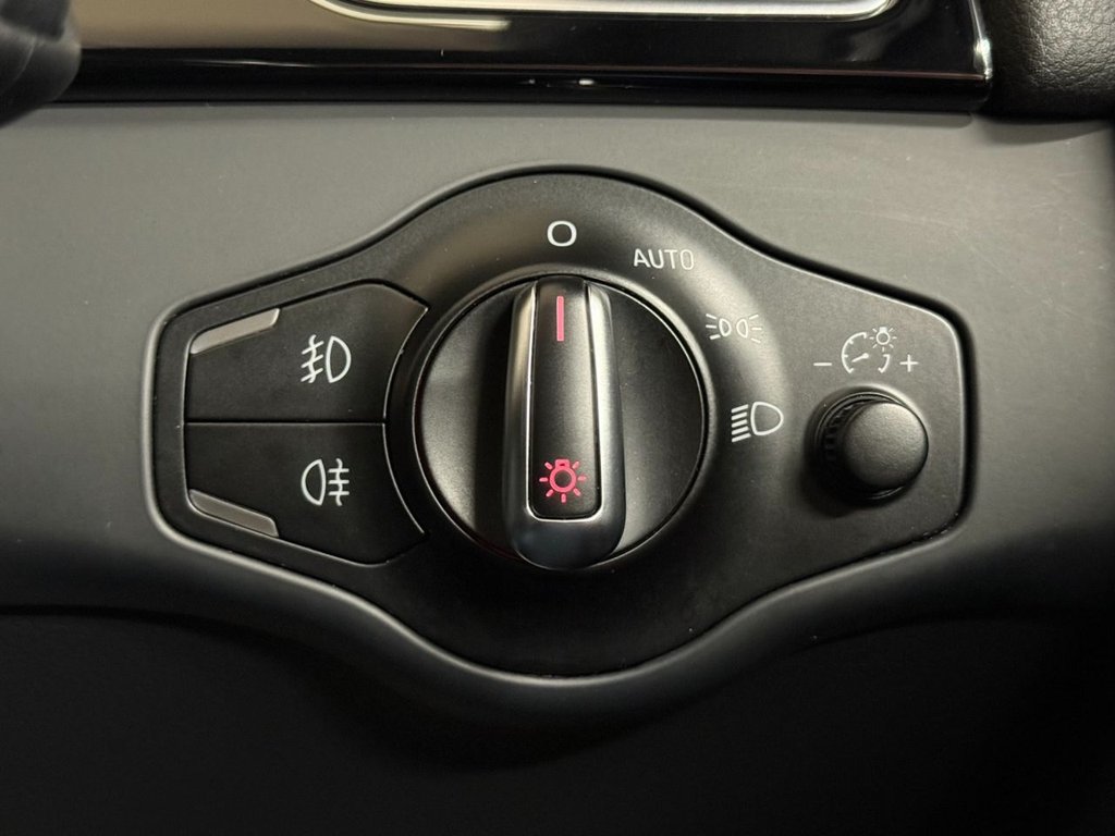 Used Audi A4 2015 for sale - 77680631: Photo 24