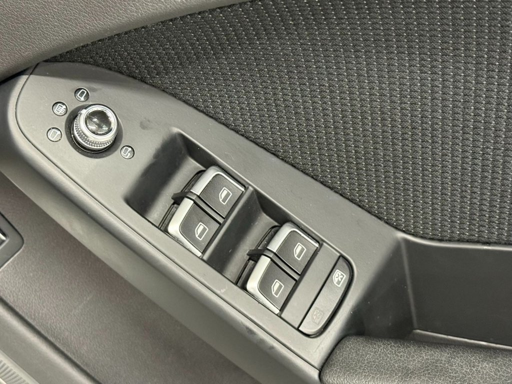 Used Audi A4 2015 for sale - 77680631: Photo 25