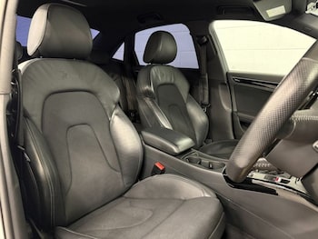 Used Audi A4 2015 for sale - 77680631: Photo