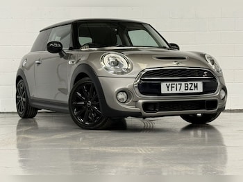 2017 (17) - 2.0 Cooper S Hatchback 3dr Petrol Auto Euro 6 (s/s) (192 ps)