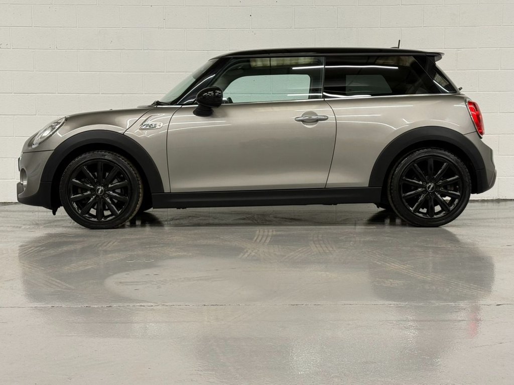 Used MINI Hatch 2017 for sale - 77655352: Photo 28