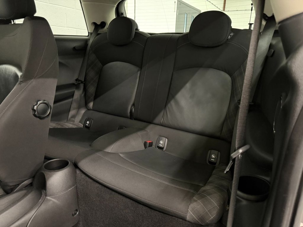 Used MINI Hatch 2017 for sale - 77655352: Photo 31