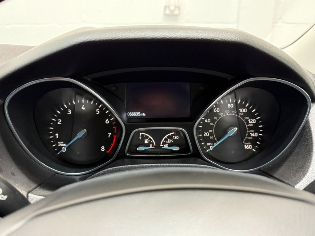 Used Ford Focus 2015 for sale - 76495918: Photo 15