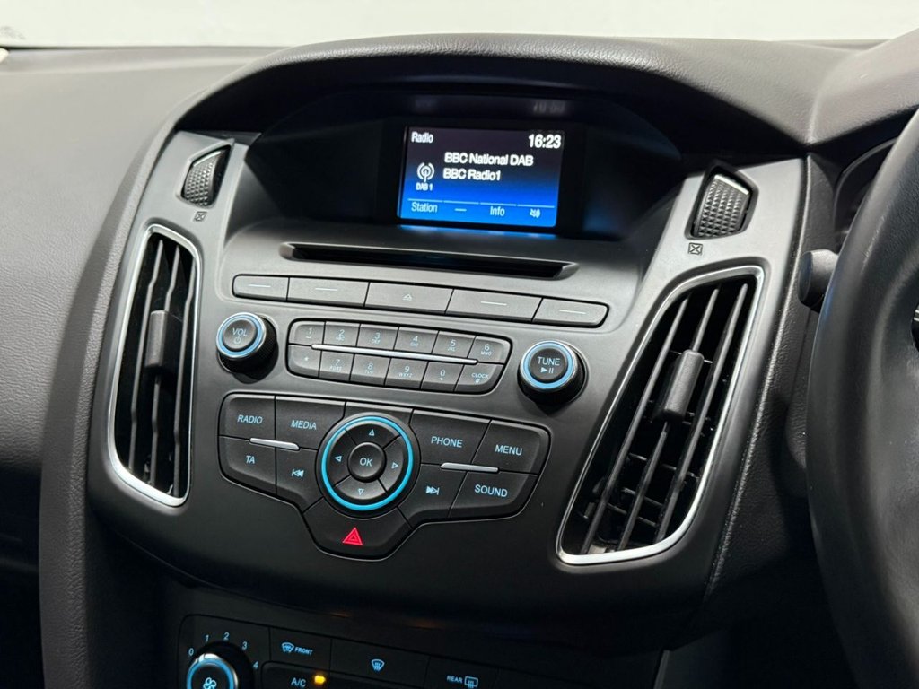 Used Ford Focus 2015 for sale - 76495918: Photo 20