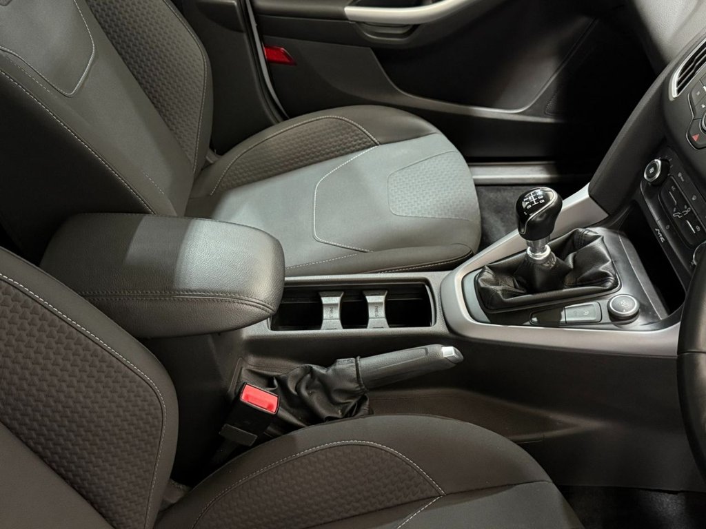 Used Ford Focus 2015 for sale - 76495918: Photo 29