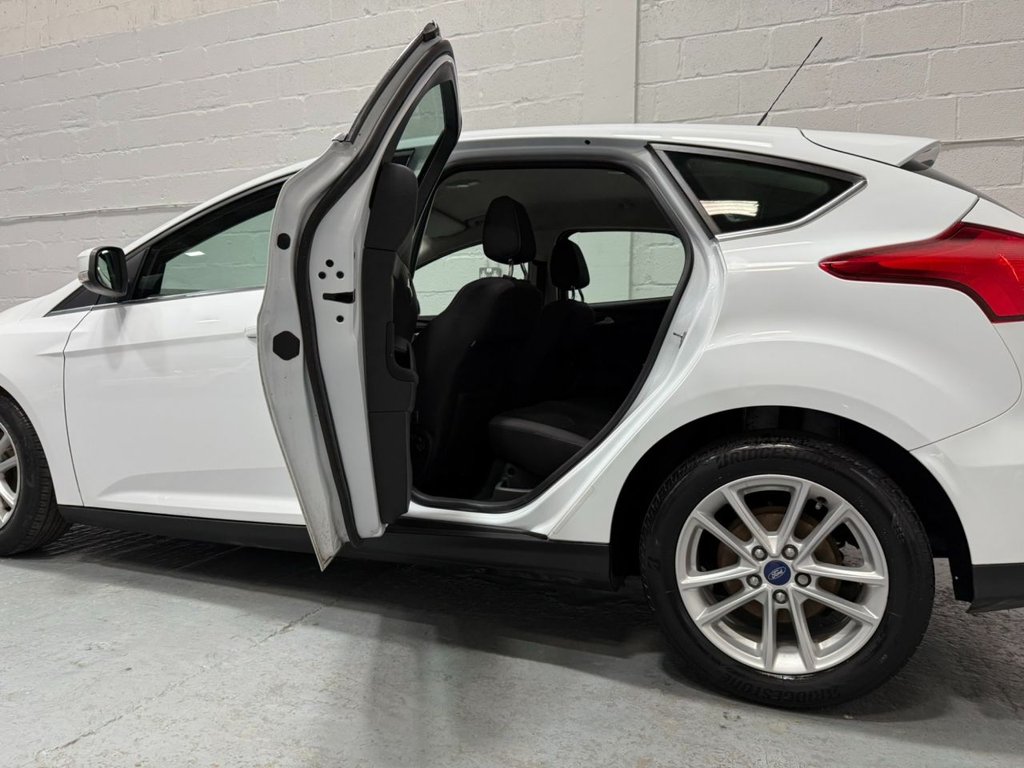 Used Ford Focus 2015 for sale - 76495918: Photo 40