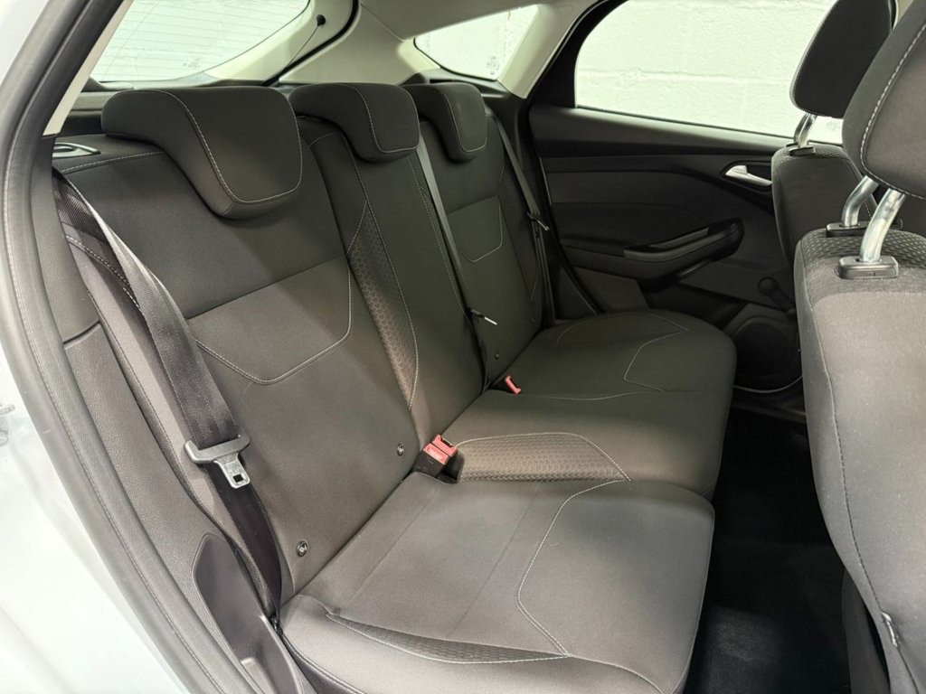 Used Ford Focus 2015 for sale - 76495918: Photo 7
