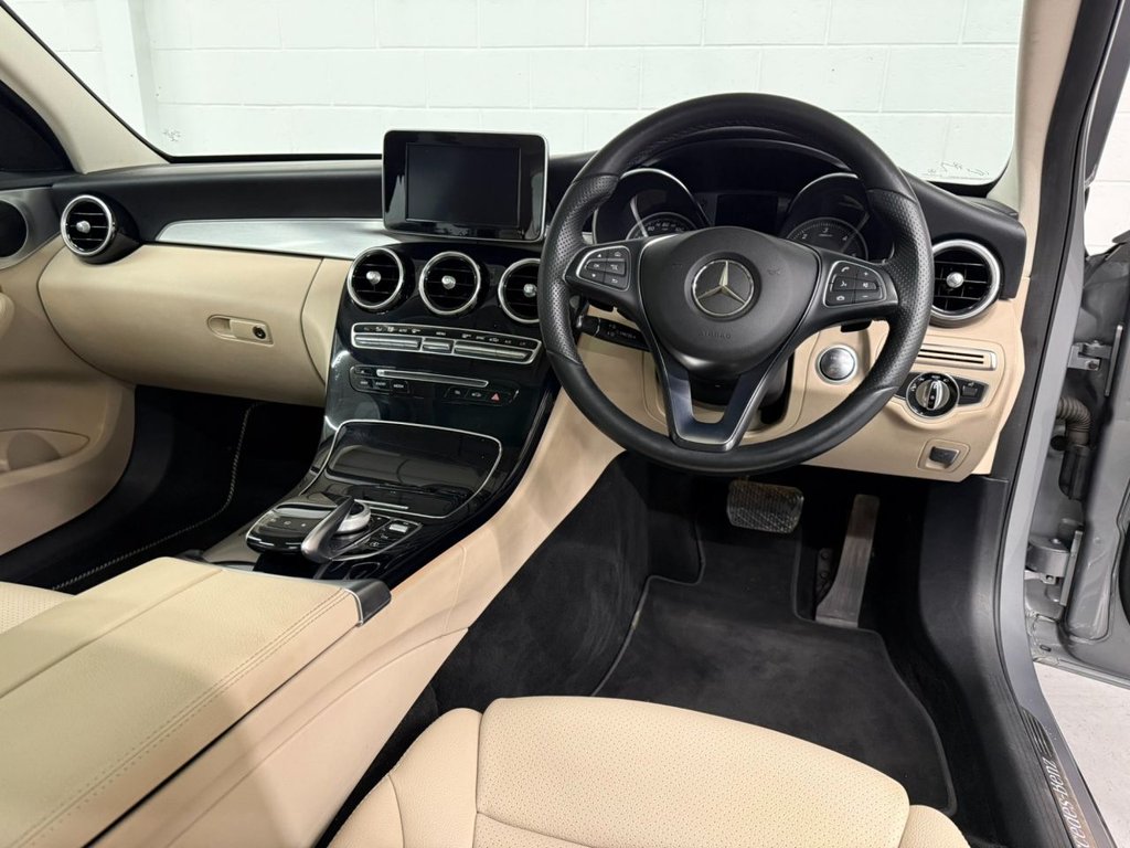 Used Mercedes-Benz C Class 2014 for sale - 76900535: Photo 11