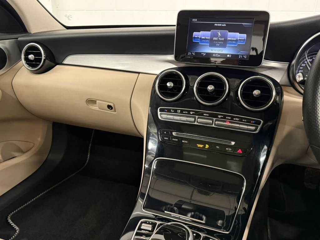 Used Mercedes-Benz C Class 2014 for sale - 76900535: Photo 18