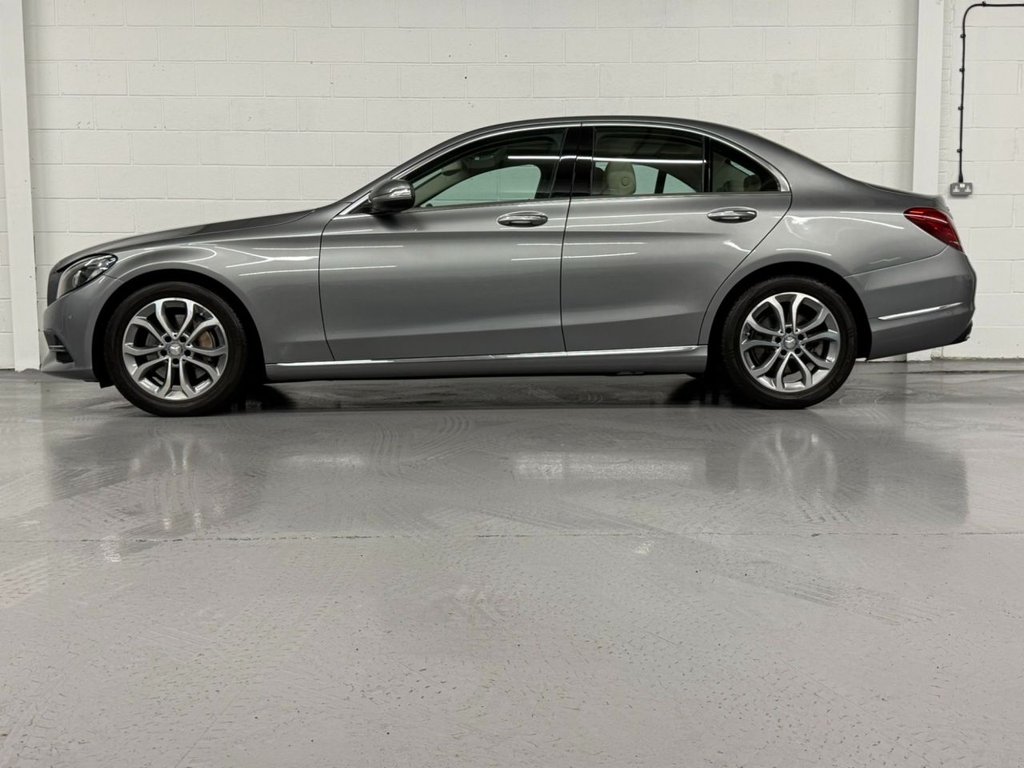 Used Mercedes-Benz C Class 2014 for sale - 76900535: Photo 29