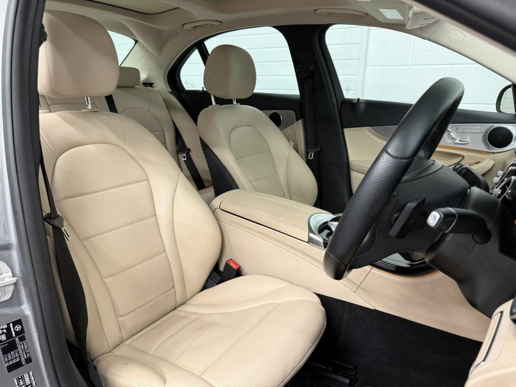 Used Mercedes-Benz C Class 2014 for sale - 76900535: Photo 5