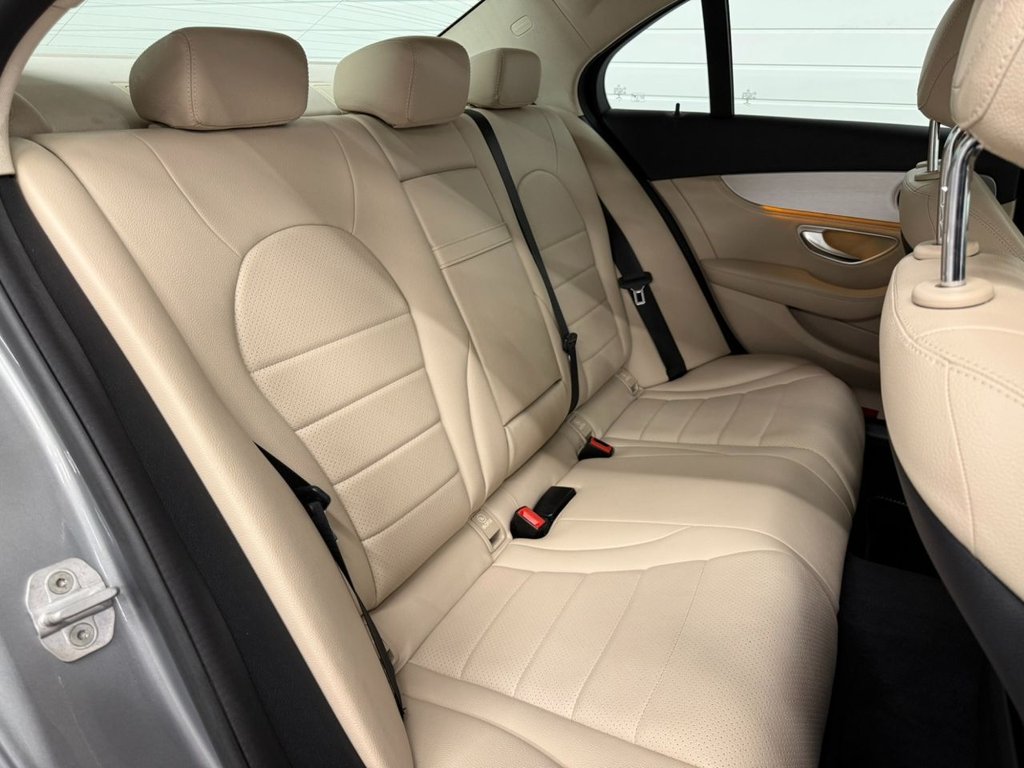 Used Mercedes-Benz C Class 2014 for sale - 76900535: Photo 7