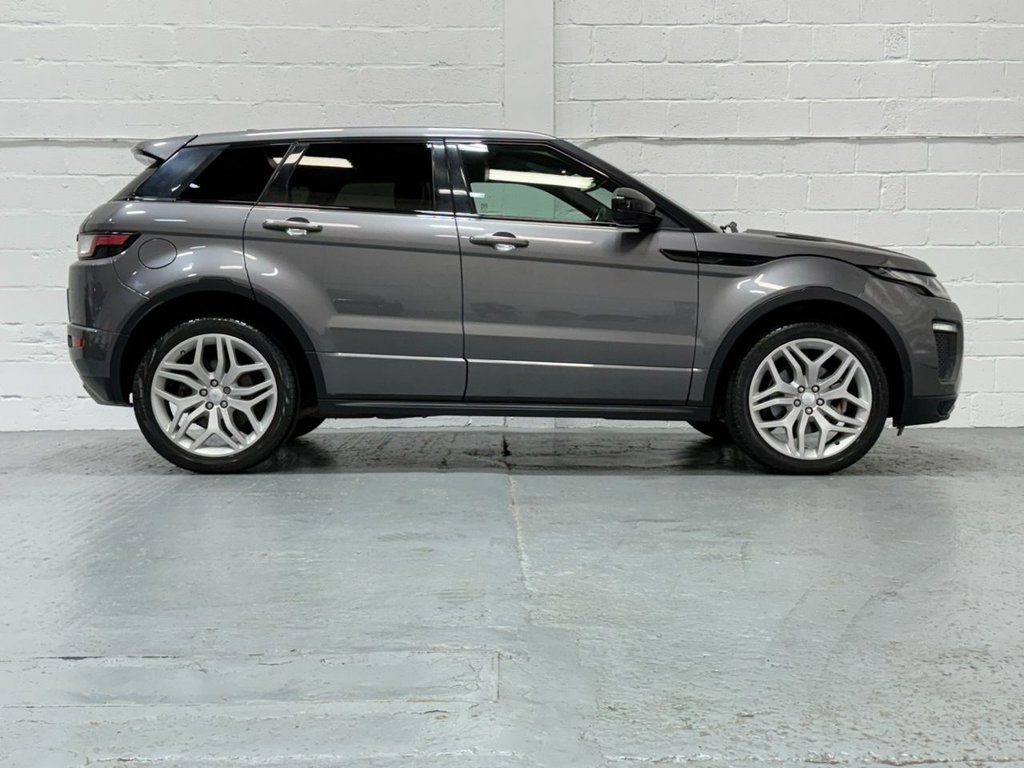 Used Land Rover Range Rover Evoque 2017 for sale - 77139539: Photo 2