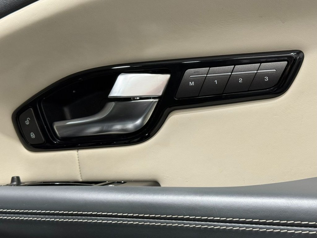 Used Land Rover Range Rover Evoque 2017 for sale - 77139539: Photo 27