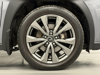 Used Lexus UX 2019 for sale - 79161793: Photo