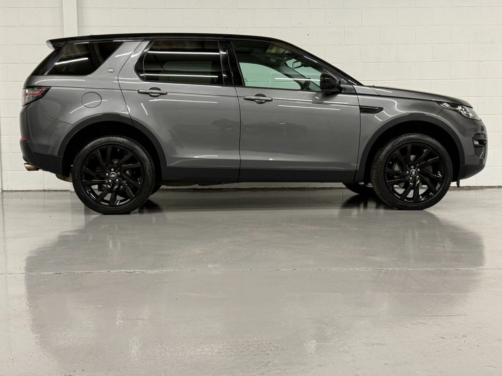 Used Land Rover Discovery Sport 2018 for sale - 77464346: Photo 2