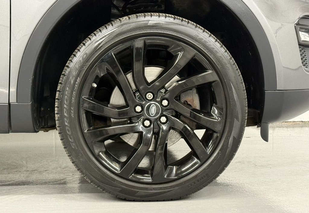 Used Land Rover Discovery Sport 2018 for sale - 77464346: Photo 3