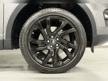 Used Land Rover Discovery Sport 2018 for sale - 77464346: Photo