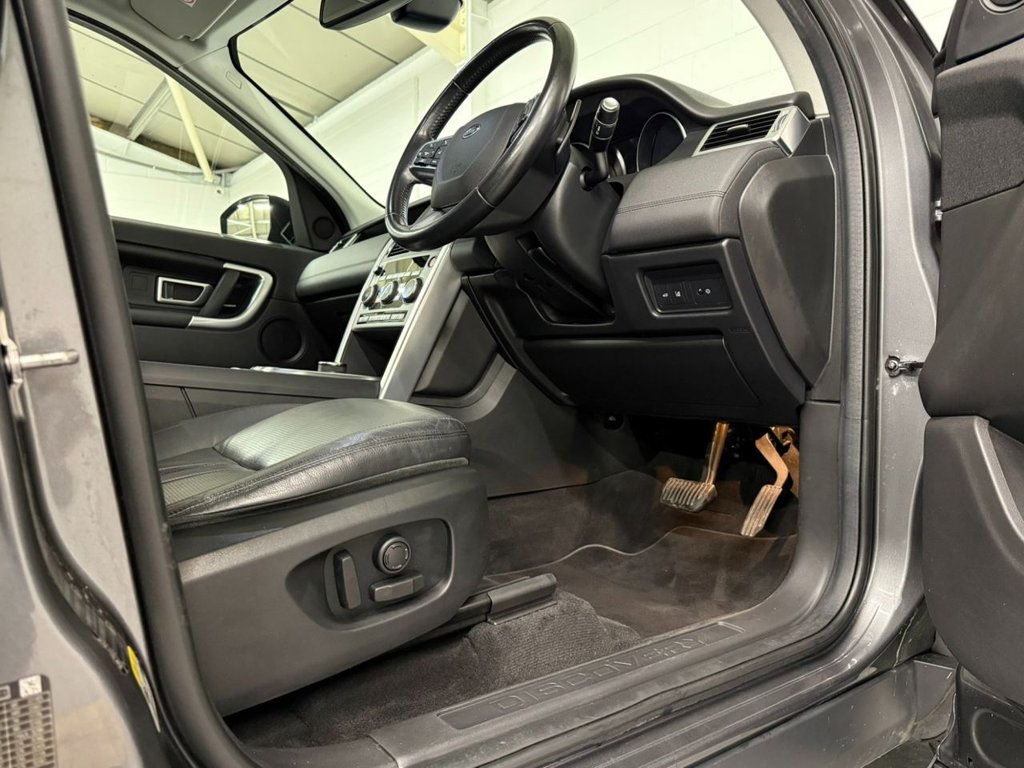 Used Land Rover Discovery Sport 2018 for sale - 77464346: Photo 44
