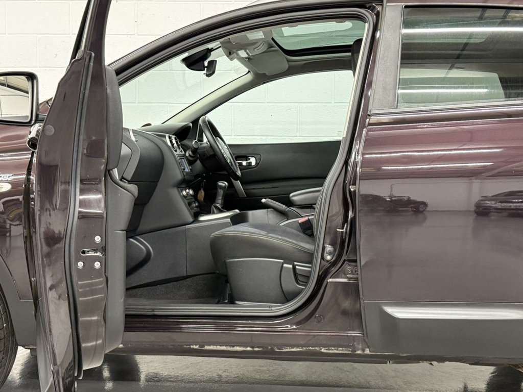 Used Nissan Qashqai 2011 for sale - 77891138: Photo 39