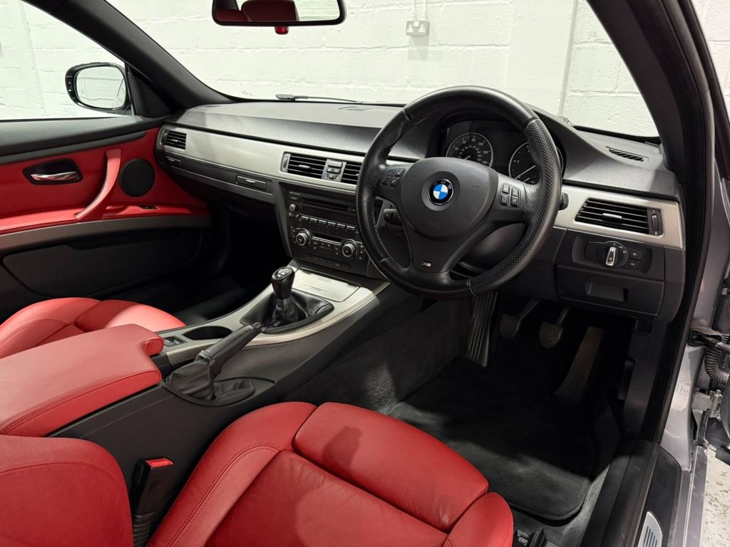 Used BMW 3 Series 2010 for sale - 76267116: Photo 11