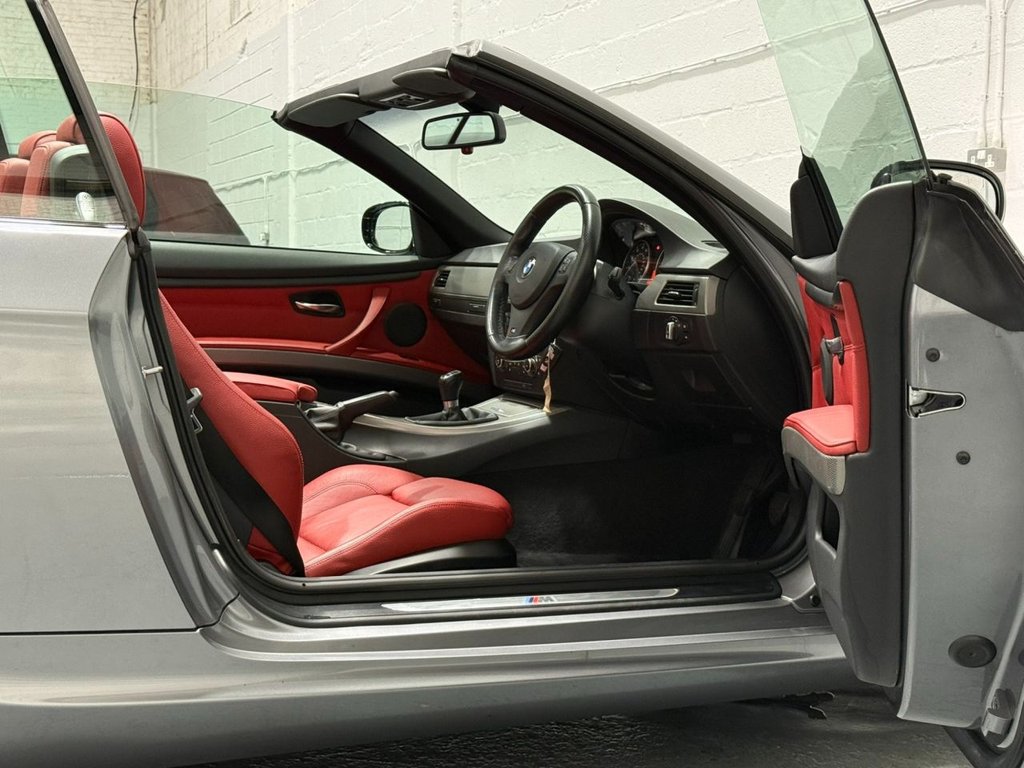Used BMW 3 Series 2010 for sale - 76267116: Photo 29