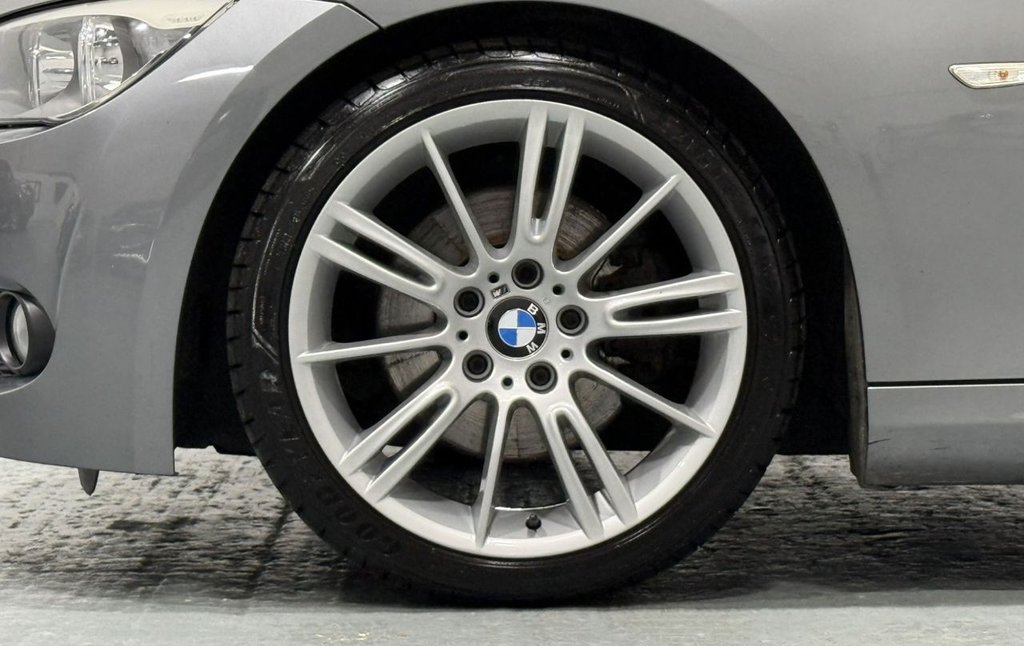 Used BMW 3 Series 2010 for sale - 76267116: Photo 32