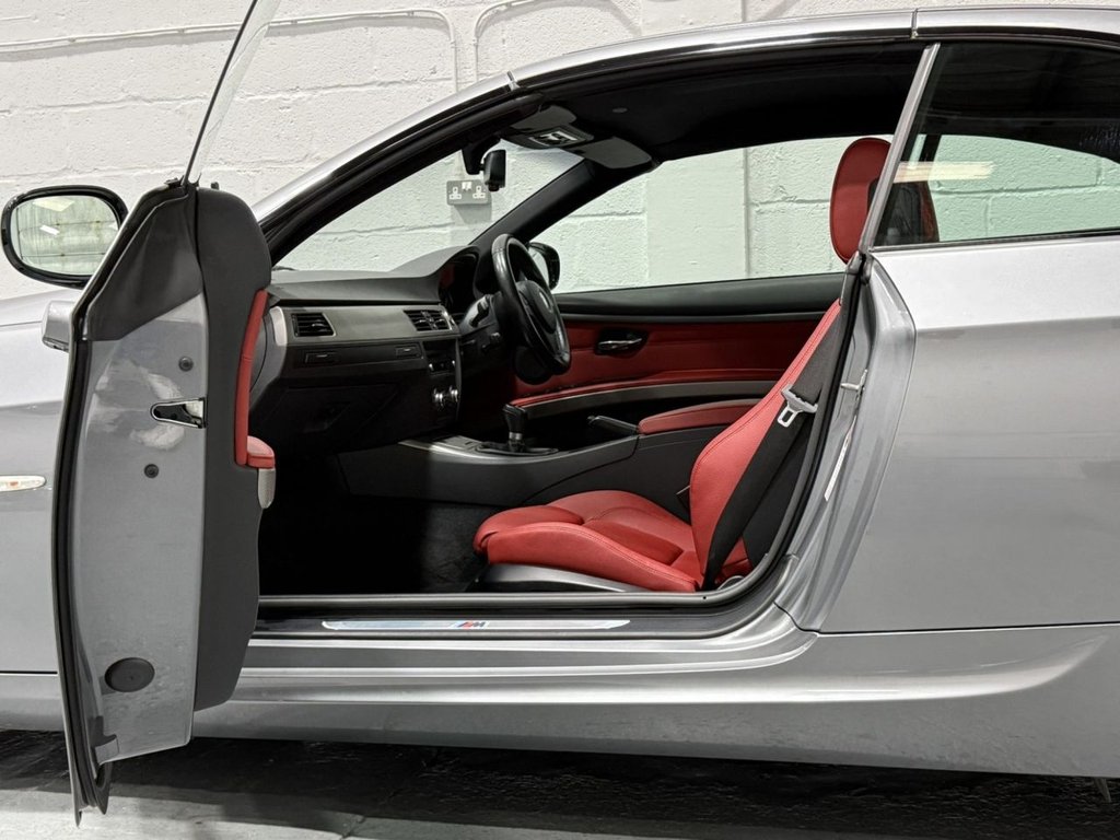 Used BMW 3 Series 2010 for sale - 76267116: Photo 37