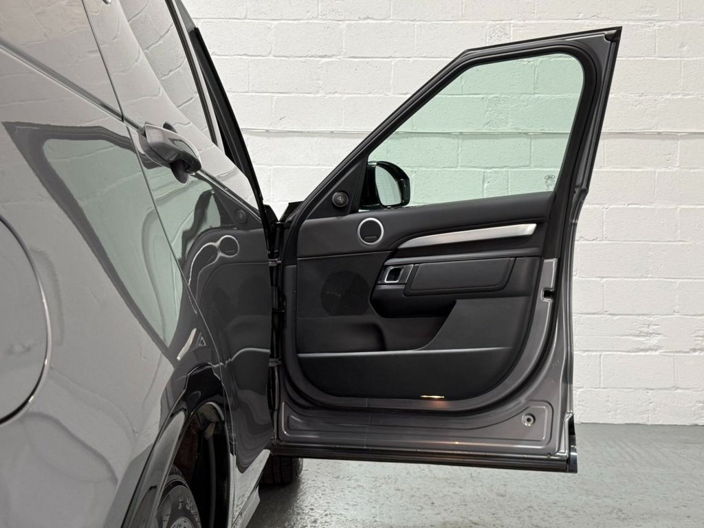 Used Land Rover Discovery 2020 for sale - 76106234: Photo 29