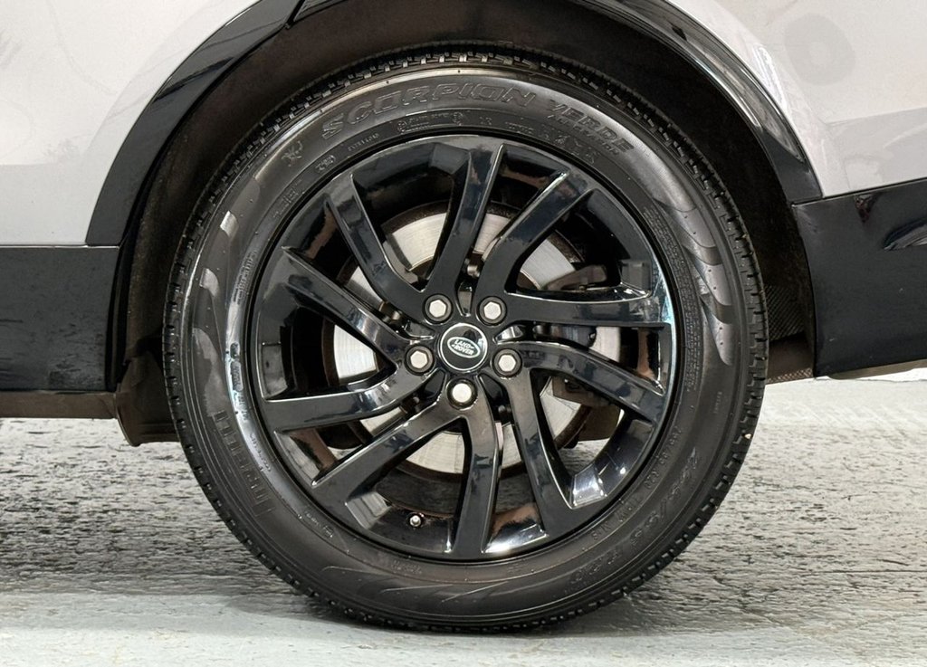 Used Land Rover Discovery 2020 for sale - 76106234: Photo 35