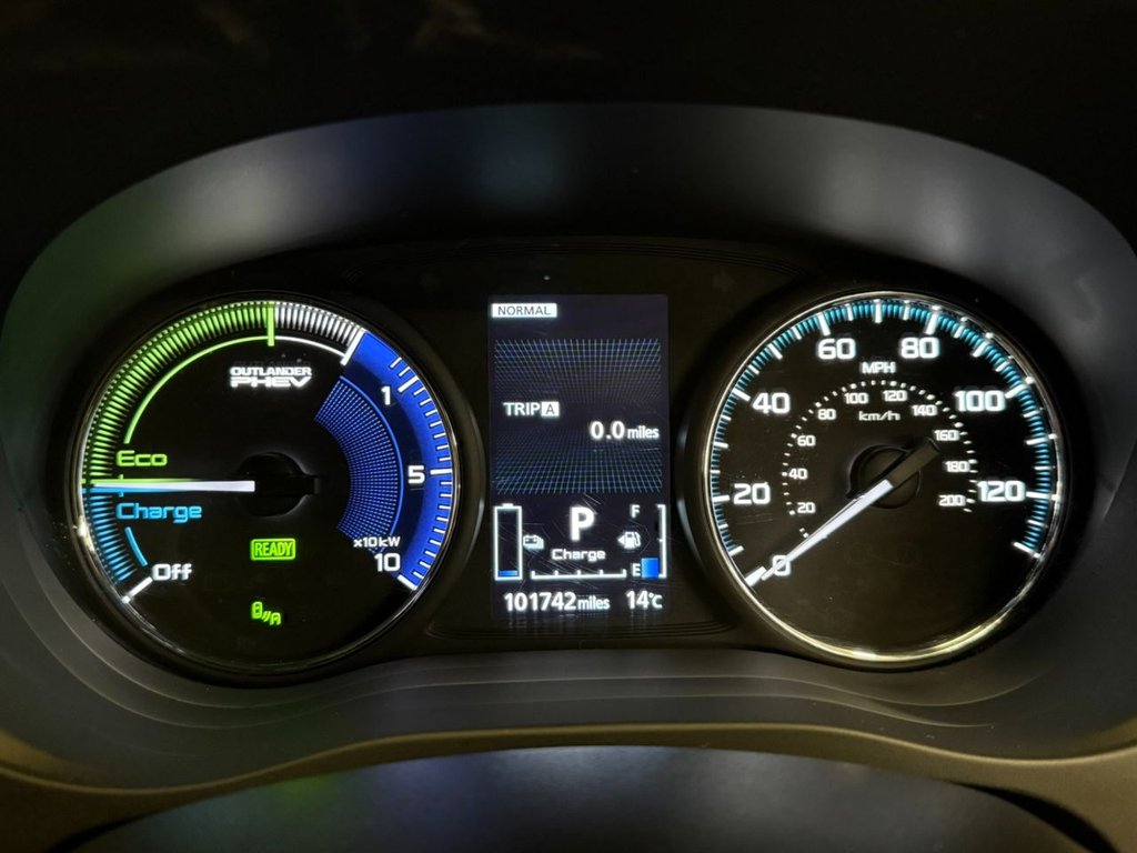 Used Mitsubishi Outlander 2018 for sale - 78167445: Photo 15