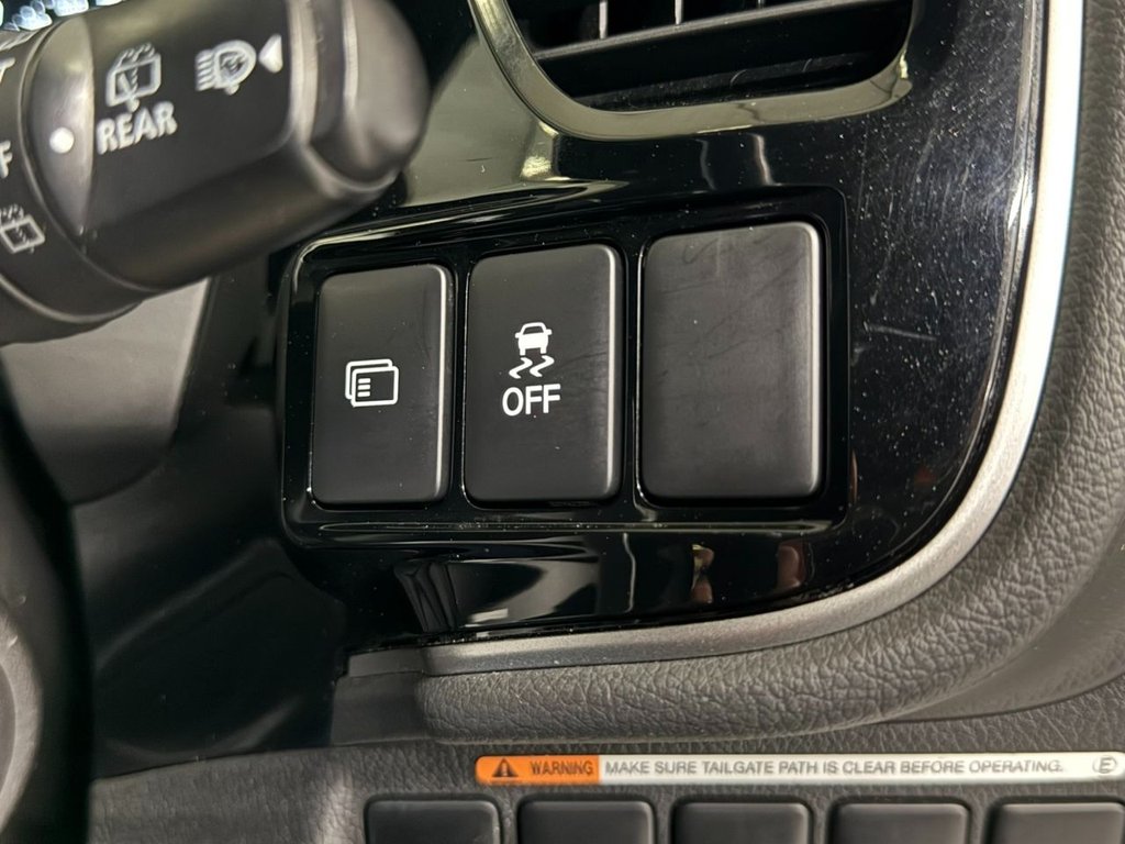 Used Mitsubishi Outlander 2018 for sale - 78167445: Photo 26