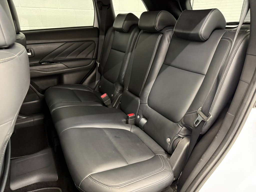 Used Mitsubishi Outlander 2018 for sale - 78167445: Photo 35