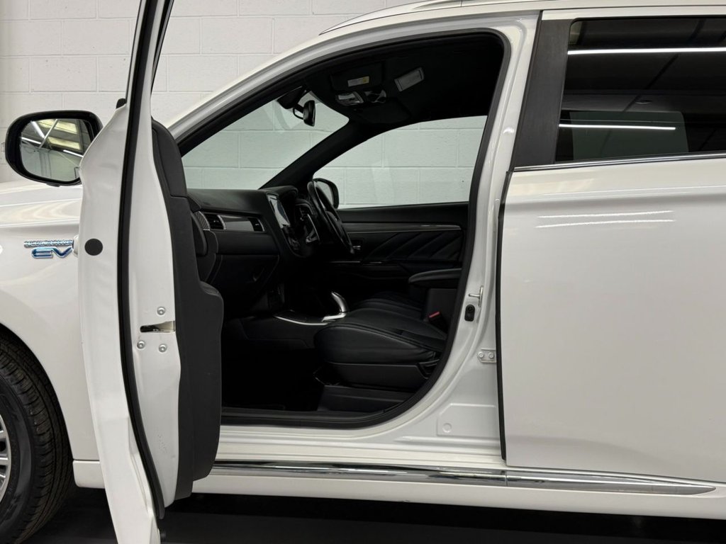 Used Mitsubishi Outlander 2018 for sale - 78167445: Photo 39