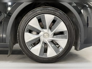 Used Tesla Model Y 2022 for sale - 79674318: Photo