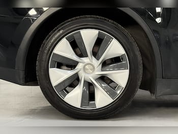 Used Tesla Model Y 2022 for sale - 79674318: Photo