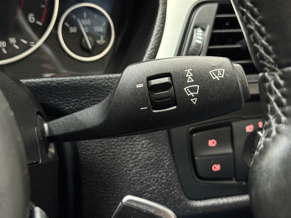 Used BMW 3 Series 2012 for sale - 76132861: Photo 26