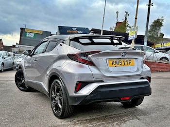 Used Toyota C-HR 2019 for sale - 76014519: Photo