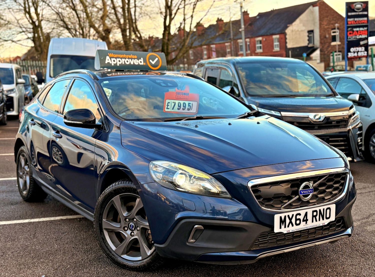Used Volvo V40 2025 for sale - 76723962: Photo 1
