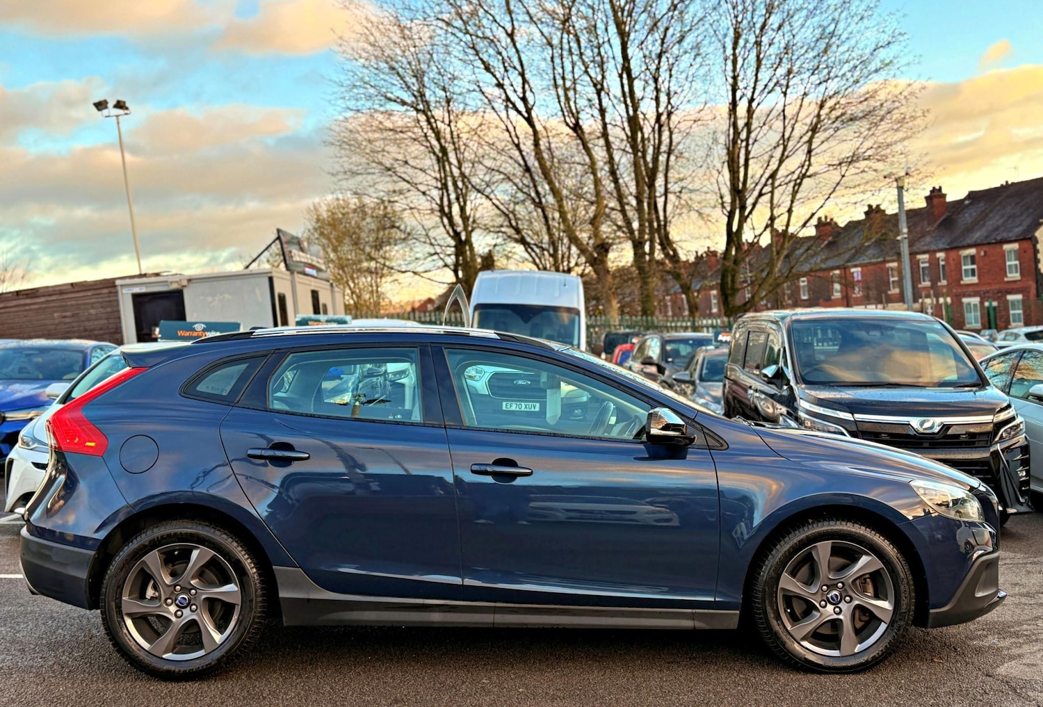 Used Volvo V40 2025 for sale - 76723962: Photo 14