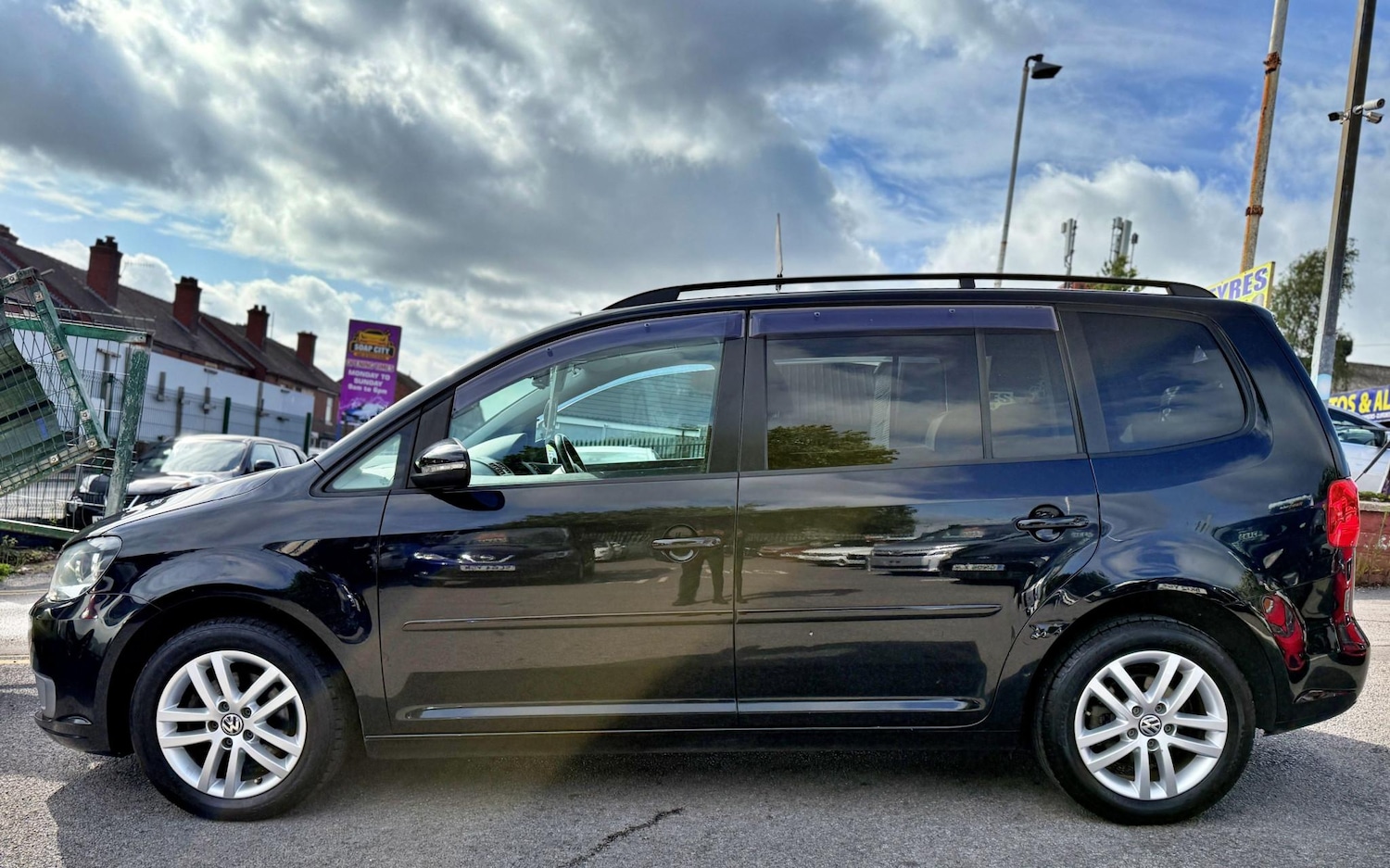 Used Volkswagen Touran 2024 for sale - 76744011: Photo 11