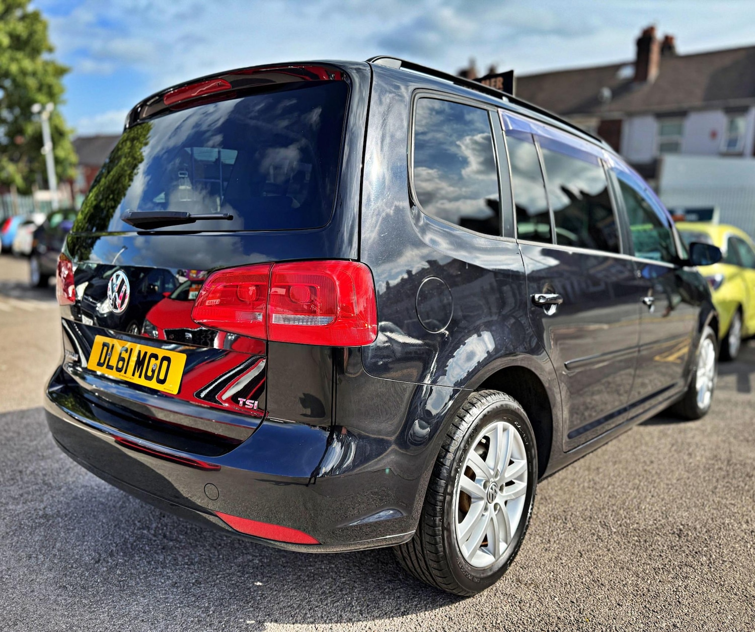 Used Volkswagen Touran 2024 for sale - 76744011: Photo 14