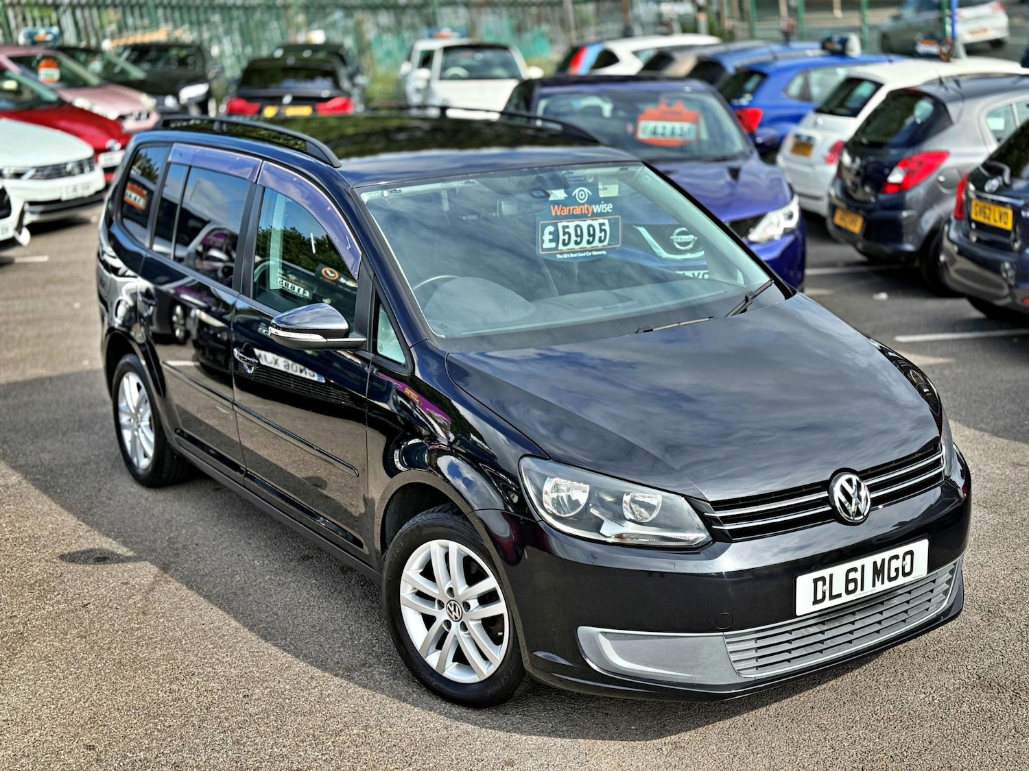 Used Volkswagen Touran 2024 for sale - 76744011: Photo 2