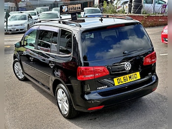 Used Volkswagen Touran undefined for sale - 76744011: Photo