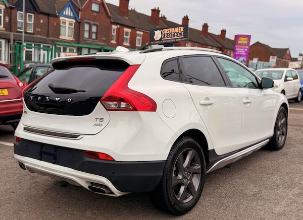 Used Volvo V40 for sale - 76312685: Photo 16