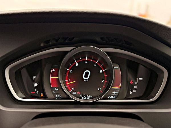 Used Volvo V40 for sale - 76312685: Photo 24