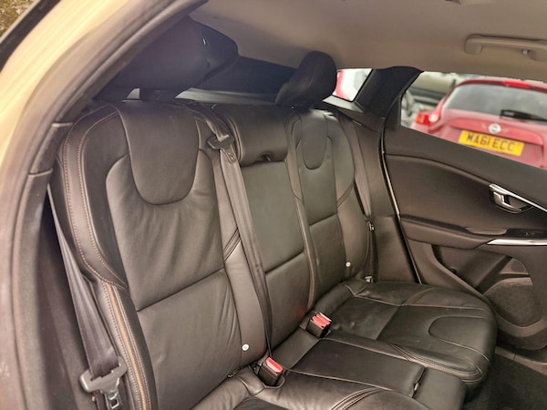 Used Volvo V40 for sale - 76312685: Photo 28