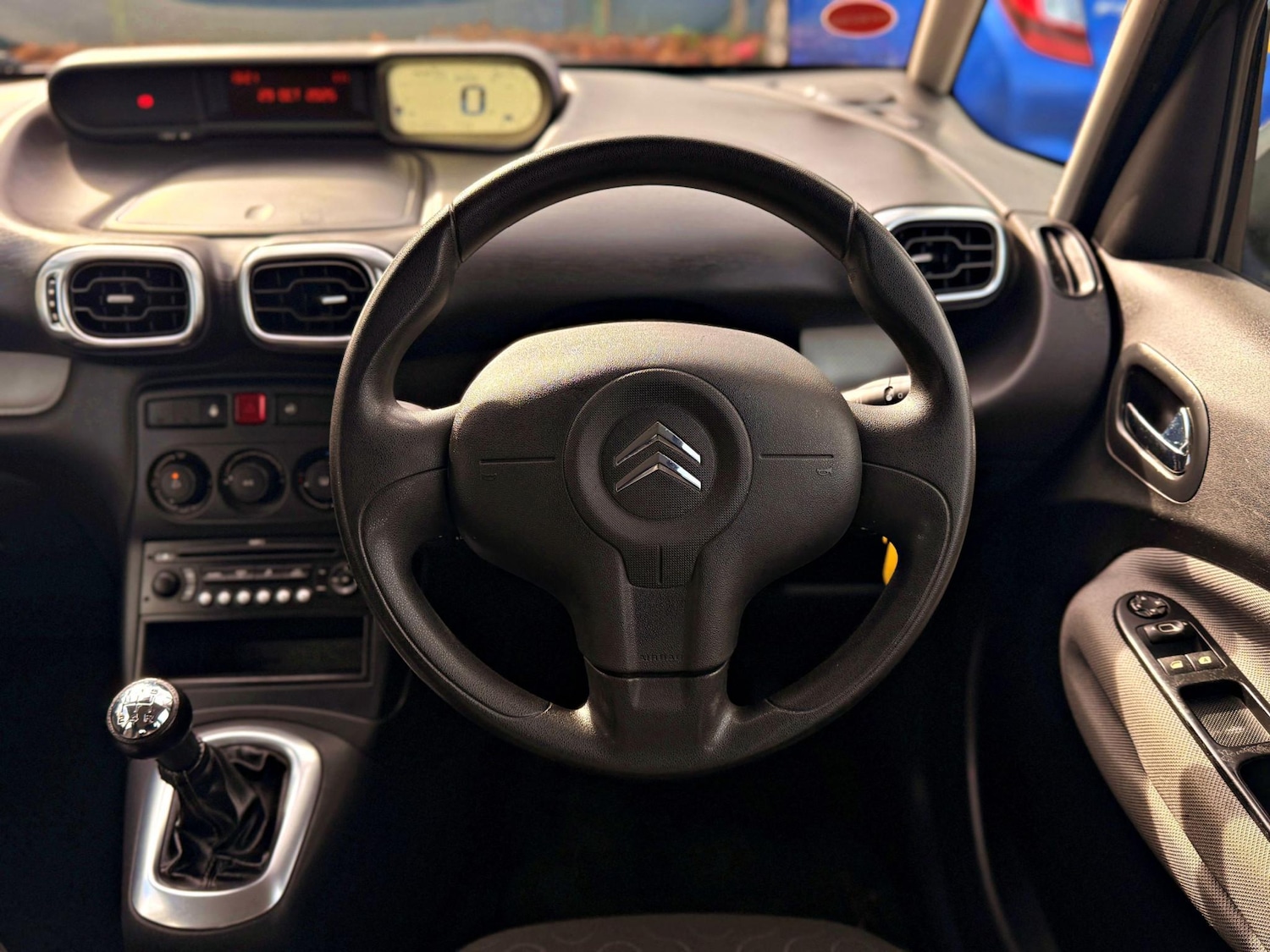 Used Citroen C3 Picasso 2009 for sale - 76405506: Photo 18