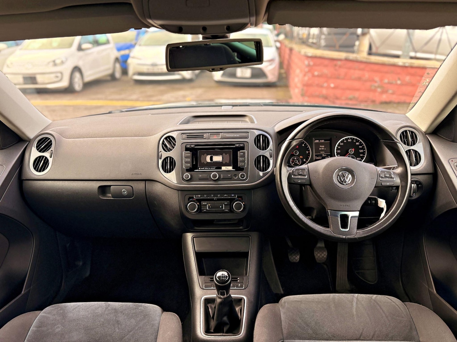 Used Volkswagen Tiguan 2014 for sale - 76332818: Photo 15