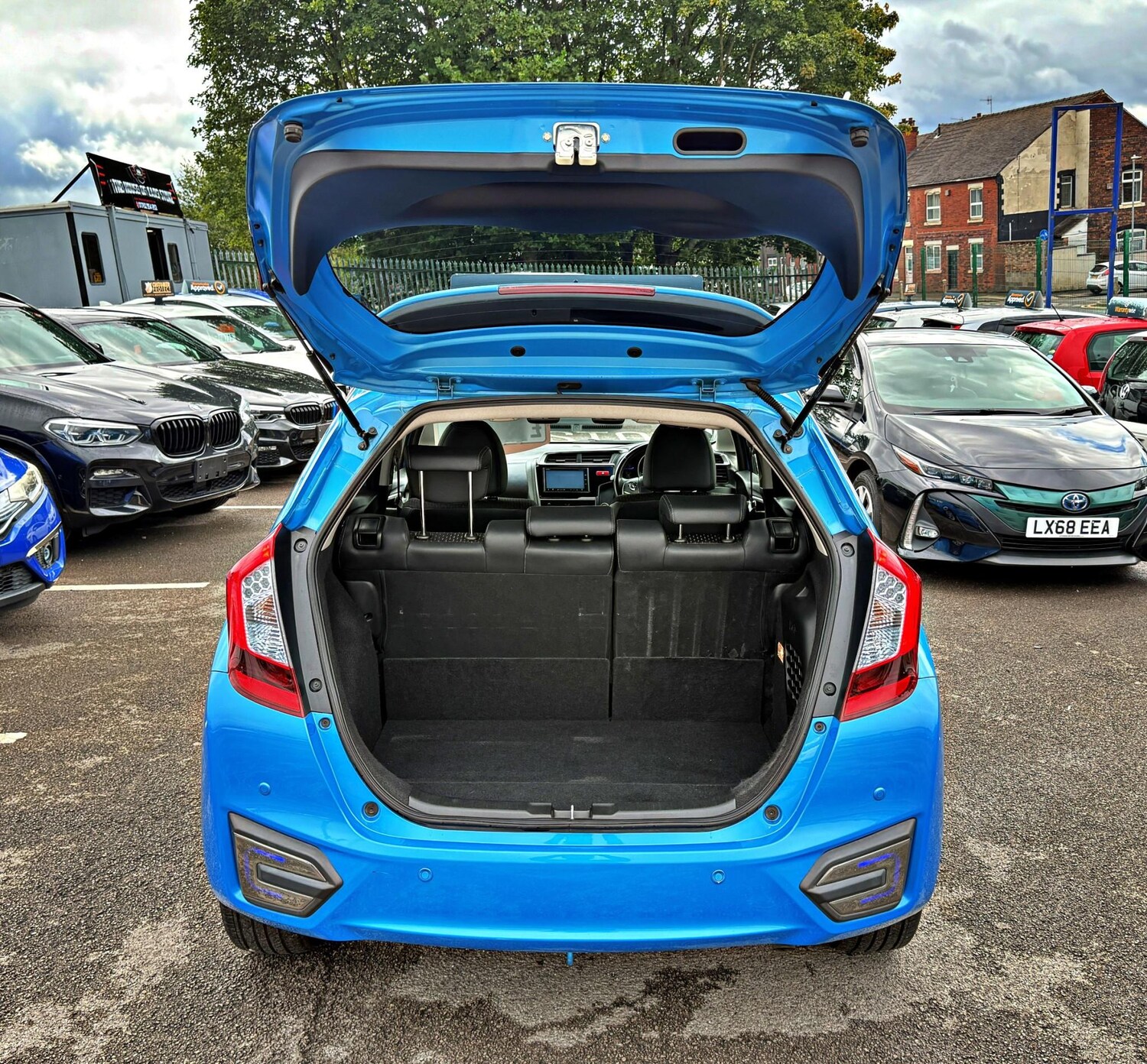 Vehicle 21